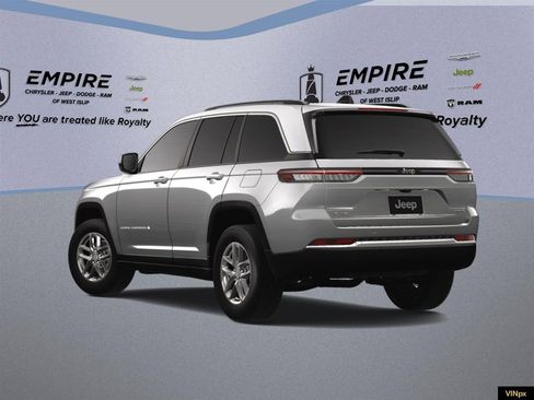 New 2025 Jeep Grand Cherokee Laredo X w/ Luxury Tech Group I AWD/4WD image 7