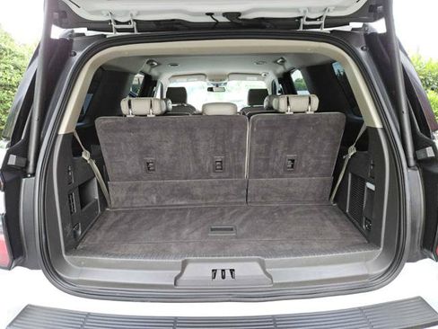 Used 2020 Ford Expedition Limited RWD image 32