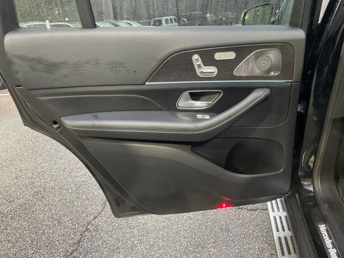 Certified 2022 Mercedes-Benz GLS 450 4MATIC image 39