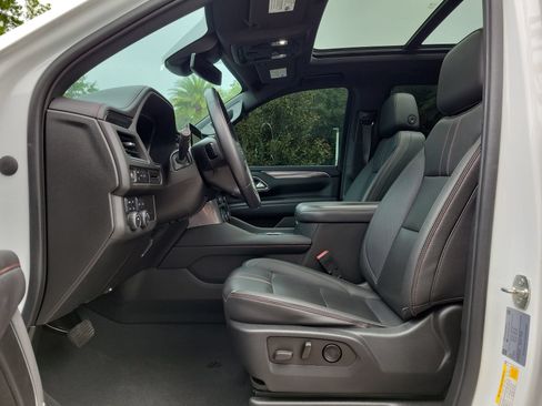 Used 2023 Chevrolet Tahoe RST AWD/4WD image 31