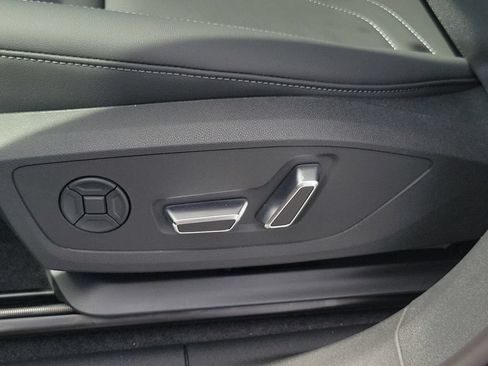 New 2026 Audi Q3 quattro 2.0T AWD/4WD image 18