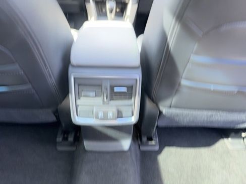 Used 2023 Subaru Forester Limited image 25