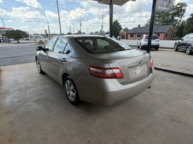 Used 2009 Toyota Camry FWD image 6