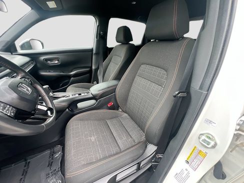 Used 2024 Honda HR-V Sport image 21
