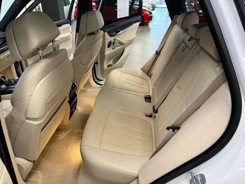 Used 2015 BMW X5 xDrive35i AWD/4WD image 12