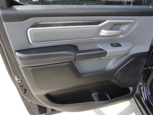 Used 2020 RAM 1500 Big Horn AWD/4WD image 11