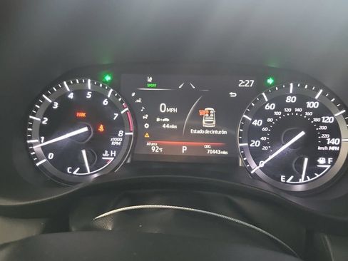 Used 2021 Toyota Highlander XSE AWD/4WD image 2