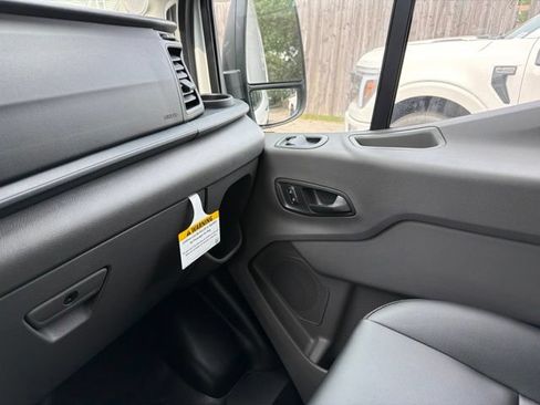 New 2026 Ford Transit 250 148 Medium Roof Extended AWD w/ Load Area Protection Package image 18
