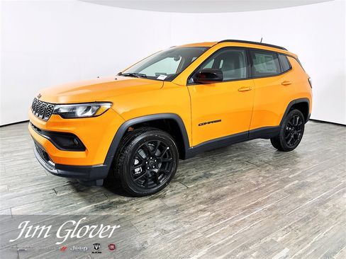 New 2026 Jeep Compass Latitude image 4