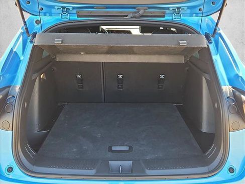 Used 2025 Chevrolet Trax RS w/ Driver Confidence Package FWD image 6
