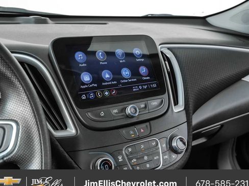 Used 2023 Chevrolet Malibu LT FWD image 12