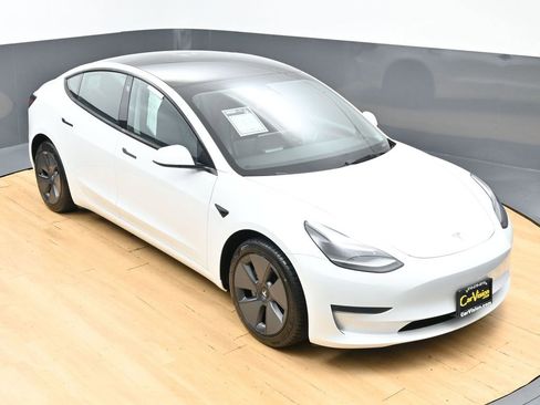Used 2023 Tesla Model 3 Standard Range RWD image 45