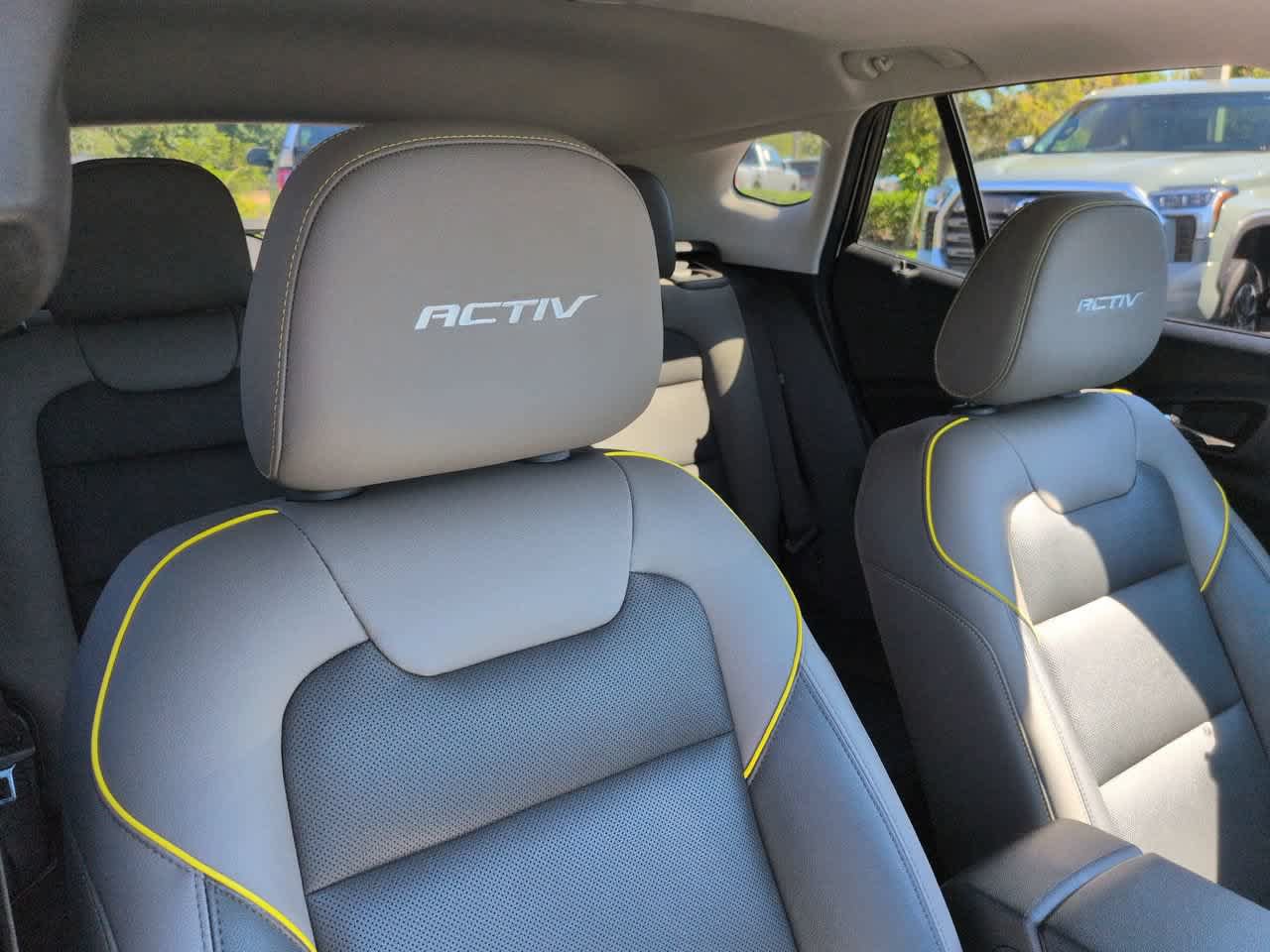 Used 2024 Chevrolet Trax ACTIV w/ Sunroof Package FWD image 7