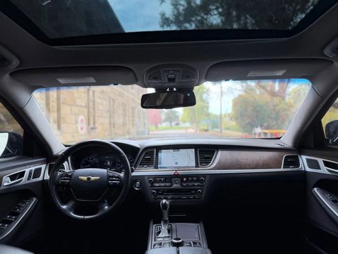 Used 2015 Hyundai Genesis 3.8 w/ Option Group 04 image 19