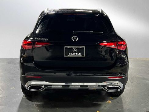 Certified 2025 Mercedes-Benz GLC 300 image 4