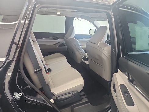 Used 2026 INFINITI QX60 Luxe w/ Cargo Package AWD/4WD image 11