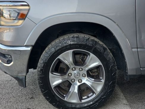 Used 2019 RAM 1500 Laramie image 24