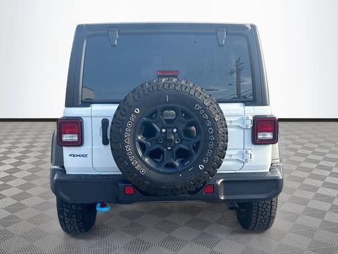 Certified 2023 Jeep Wrangler Unlimited AWD/4WD image 7