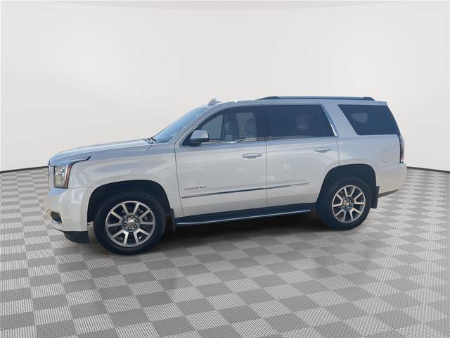 Used 2018 GMC Yukon Denali AWD/4WD image 2