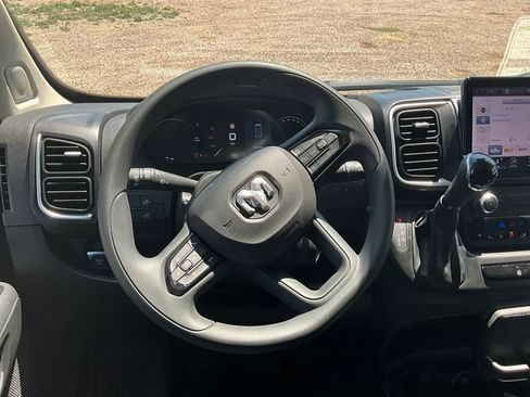 New 2025 RAM ProMaster 1500 w/ Quick Order Package 22G SLT image 12