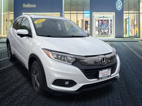 Used 2022 Honda HR-V EX image 9