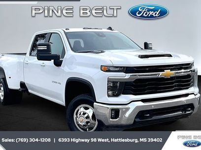 Used 2025 Chevrolet Silverado 3500 LT w/ Safety Package