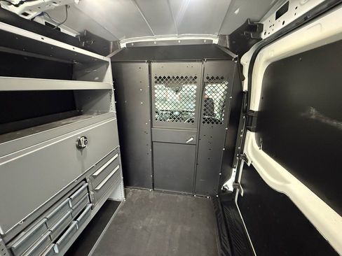 Used 2020 Ford Transit 250 Medium Roof w/ Load Area Protection Package image 26