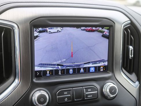 Used 2022 GMC Sierra 2500 Denali w/ Denali Ultimate Package AWD/4WD image 21
