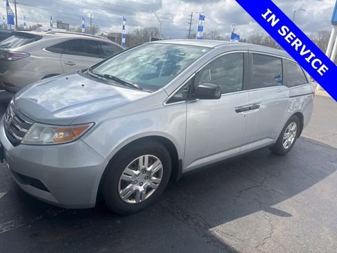 Used 2012 Honda Odyssey LX image 3