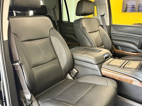 Used 2015 Chevrolet Tahoe LTZ RWD image 16