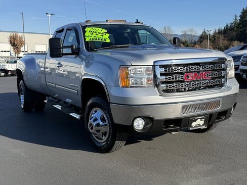 Used 2013 GMC Sierra 3500 SLE image 2