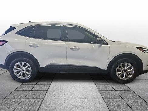 Used 2023 Ford Escape Active w/ Tech Pack #1 AWD/4WD image 4
