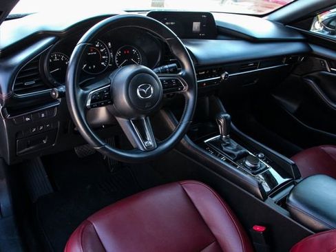 Used 2025 MAZDA MAZDA3 Carbon image 9