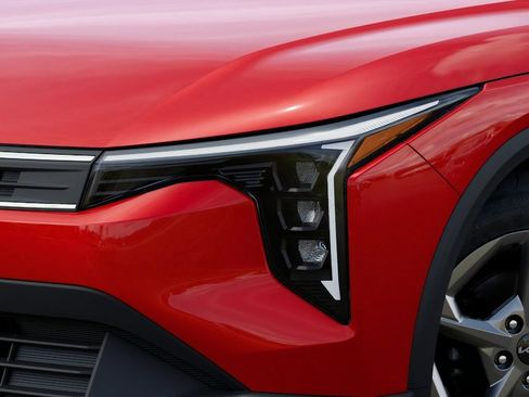 New 2026 Kia K4 FWD image 10