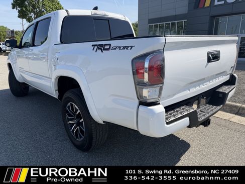 Used 2023 Toyota Tacoma TRD Sport RWD image 4