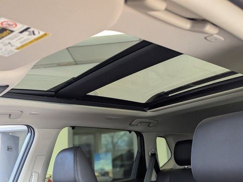 New 2026 Nissan Rogue Platinum image 15