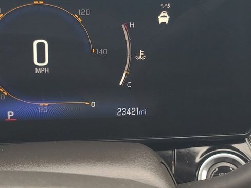 Used 2024 Chevrolet Trax RS w/ Sunroof Package image 25