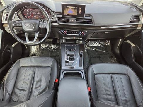Used 2018 Audi Q5 2.0T Premium Plus w/ Premium Plus Package image 17