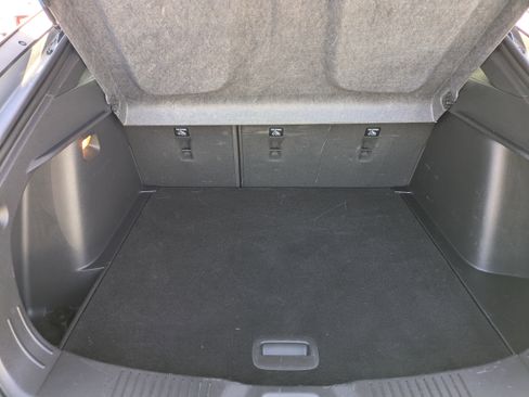 Used 2025 Buick Envista Sport Touring image 11