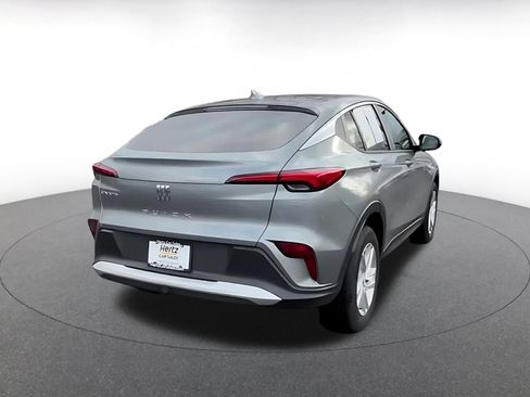 Used 2025 Buick Envista Preferred image 12