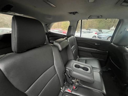 Used 2018 Honda Pilot Touring image 13