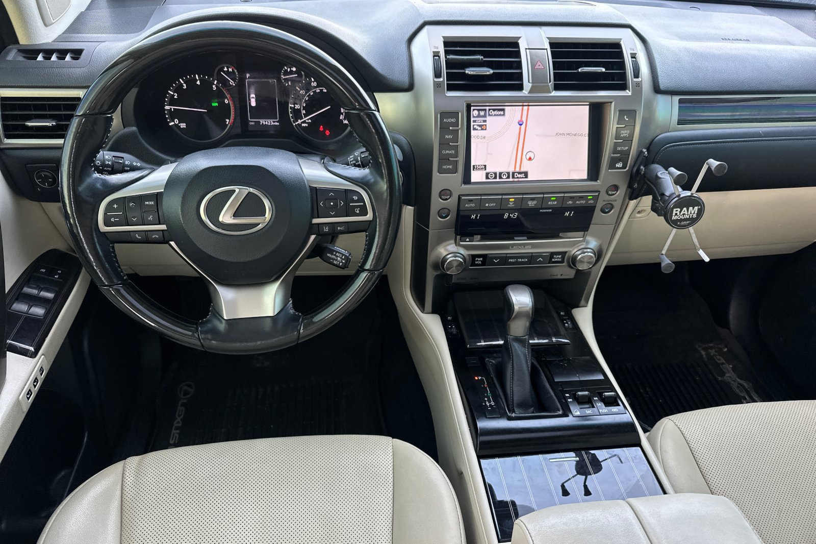 Used 2020 Lexus GX 460 Premium w/ Premium Package AWD/4WD image 16