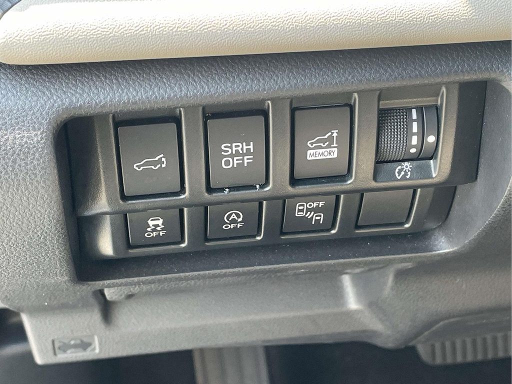 Used 2023 Subaru Forester Limited AWD/4WD image 19