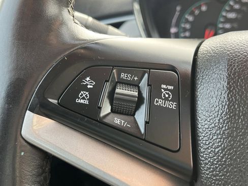 Used 2020 Chevrolet Trax Premier image 18