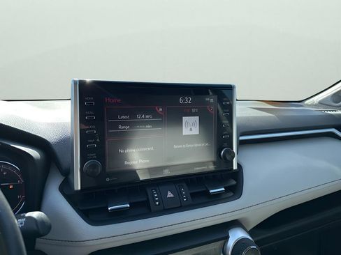 Used 2022 Toyota RAV4 Limited image 34