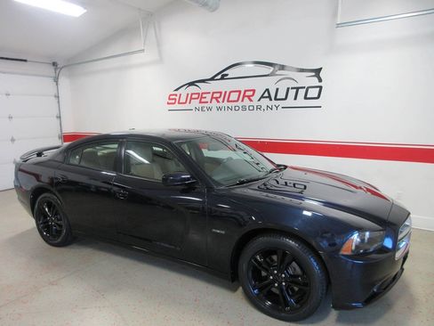 Used 2012 Dodge Charger R/T AWD/4WD image 6