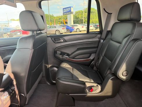 Used 2019 GMC Yukon SLT w/ Premium Edition AWD/4WD image 40