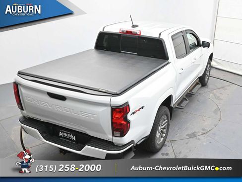 Certified 2024 Chevrolet Colorado LT w/ LT Convenience Package II image 28