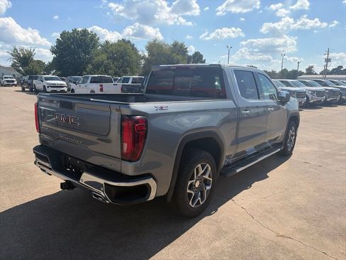 New 2026 GMC Sierra 1500 SLT w/ SLT Premium Package AWD/4WD image 6