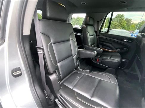 Used 2019 Chevrolet Tahoe Premier AWD/4WD image 22
